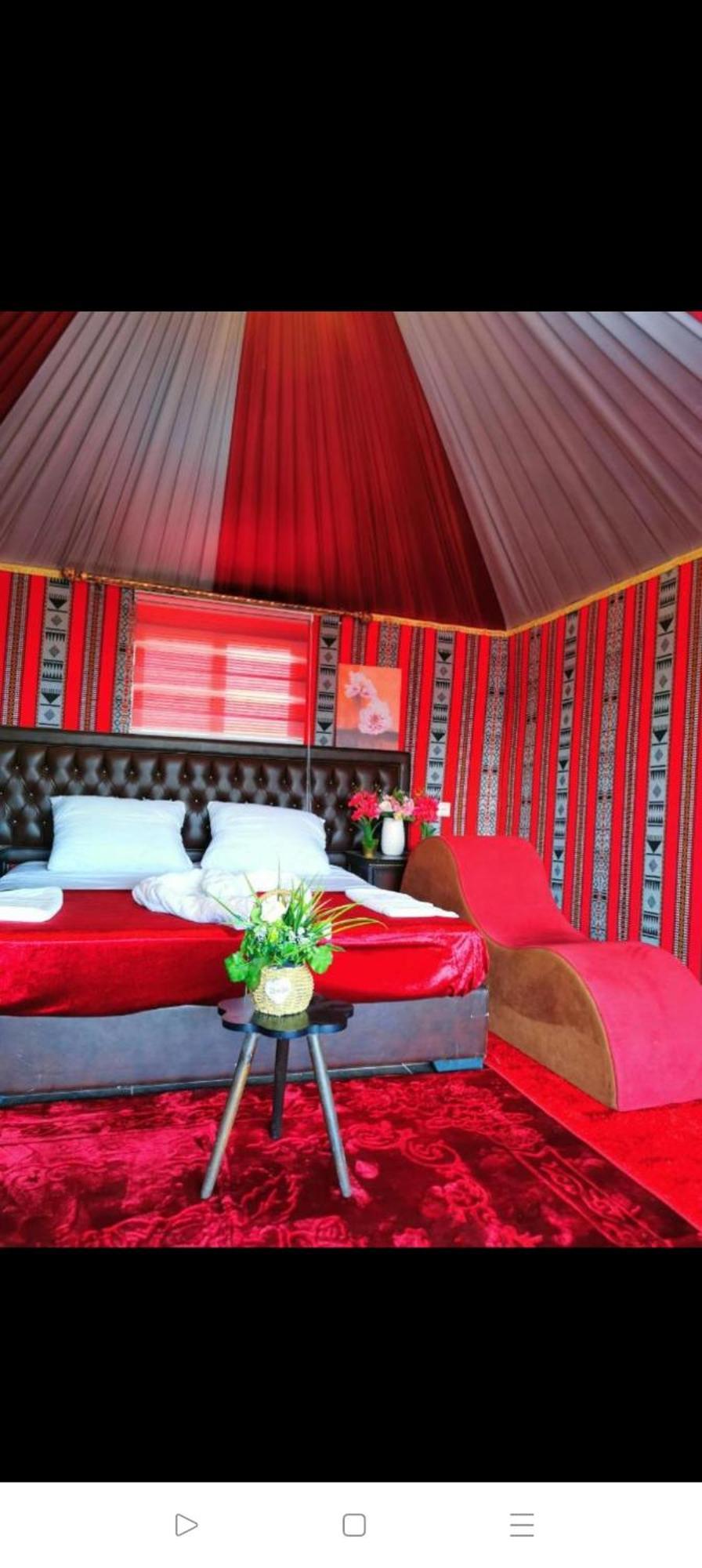 Bed and Breakfast Titanic Camp Ваді-Рам Екстер'єр фото